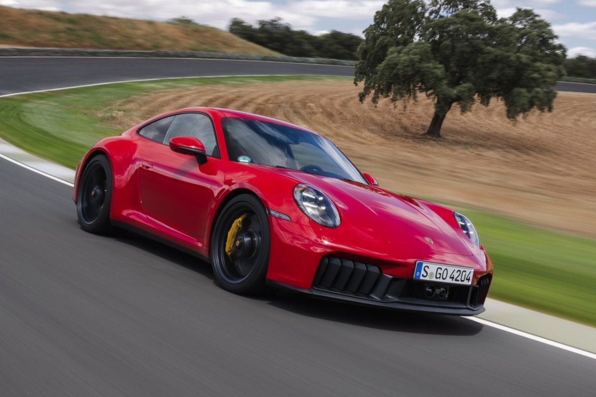CE Editorial (@ce_editorial) on Twitter photo First drive: 2024 Porsche 911 (992.2) Carrera 4 GTS Coupe
carenthusiast.com/reviews/articl…
(by <a href="/JFossdyke/">James Fossdyke</a> for <a href="/_car_enthusiast/">Car Enthusiast</a>) First drive: 2024 Porsche 911 (992.2) Carrera 4 GTS Coupe
carenthusiast.com/reviews/articl…
(by <a href="/JFossdyke/">James Fossdyke</a> for <a href="/_car_enthusiast/">Car Enthusiast</a>)