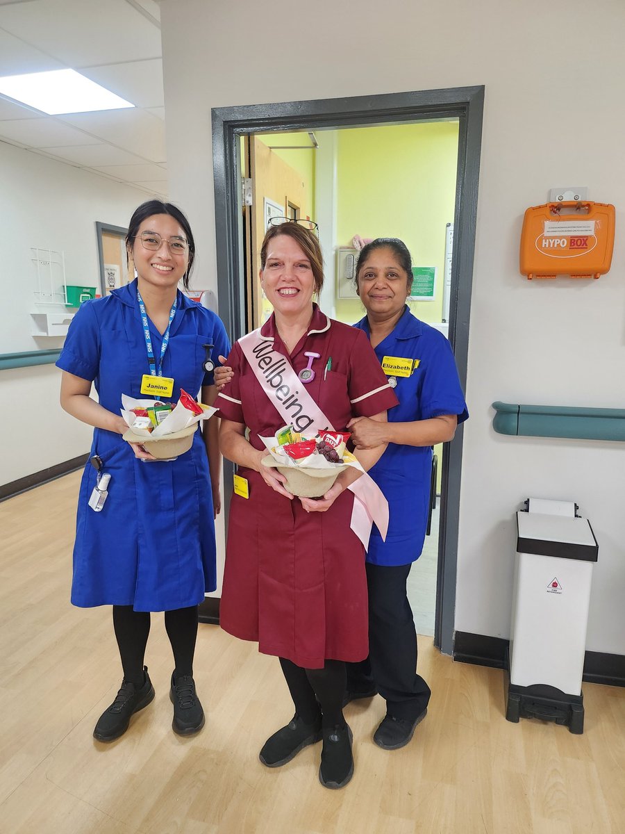 nurseynorth tweet media