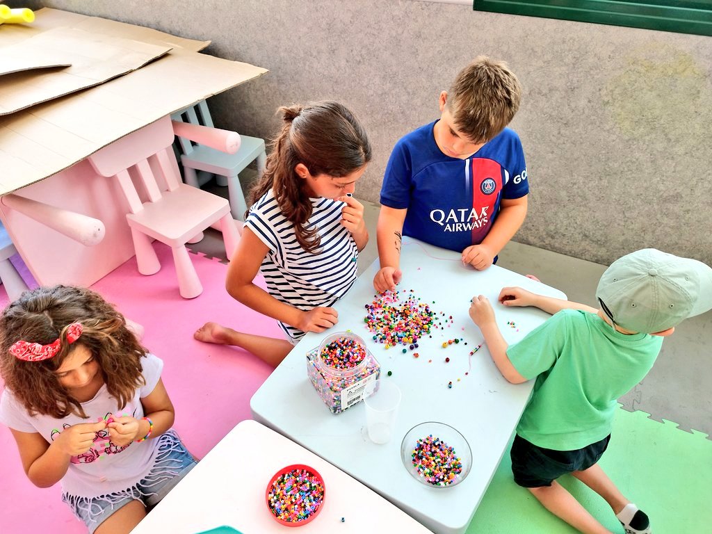 ENTERTAINMENT TEAM tweet media