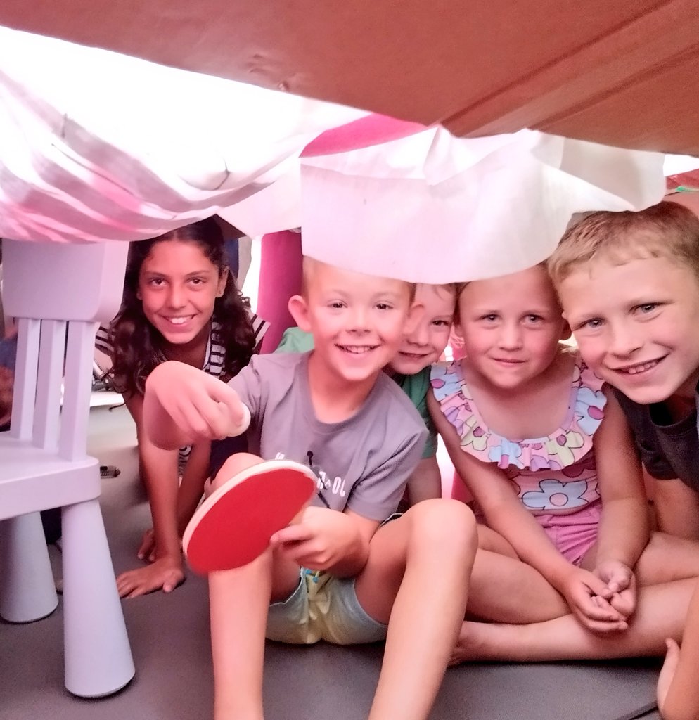 ENTERTAINMENT TEAM tweet media