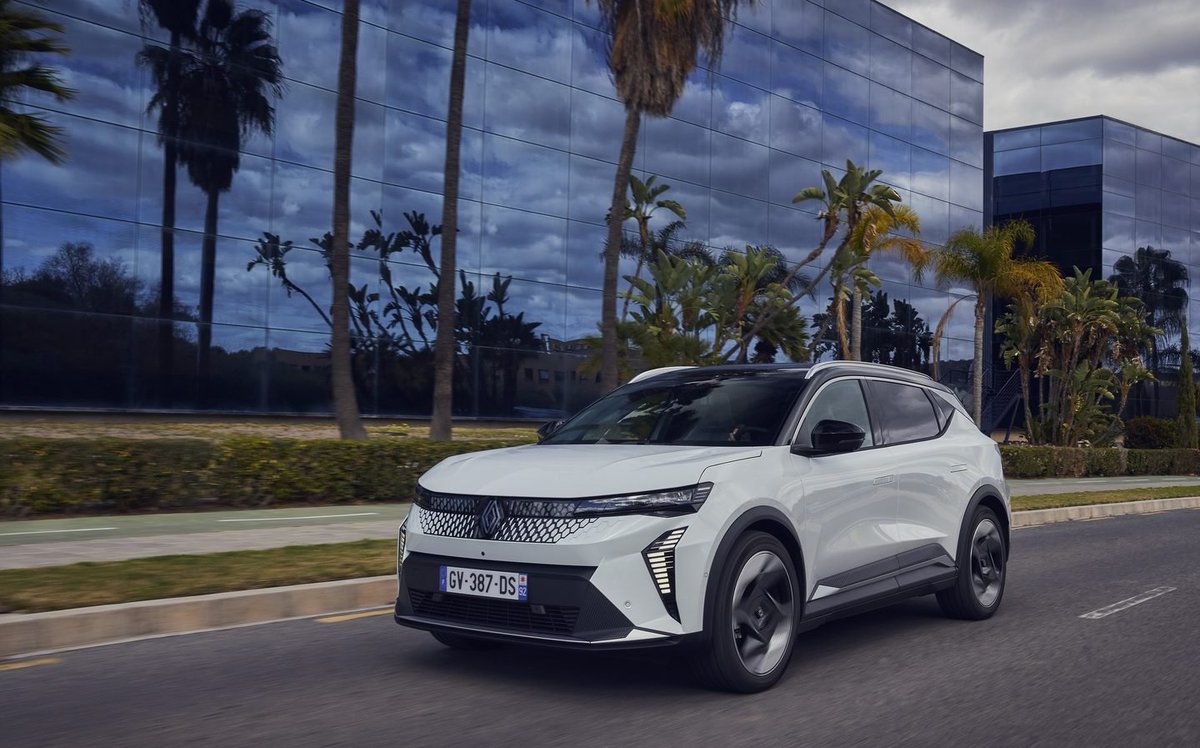 CE Editorial (@ce_editorial) on Twitter photo RENAULT SCENIC 2024 REVIEW: PIONEERING PEOPLE CARRIER NAME RETURNS AS ABOVE-AVERAGE ELECTRIC CROSSOVER
driving.co.uk/car-reviews/fi…
(by @neilmbriscoe for <a href="/ST_Driving/">Sunday Times Driving</a>) RENAULT SCENIC 2024 REVIEW: PIONEERING PEOPLE CARRIER NAME RETURNS AS ABOVE-AVERAGE ELECTRIC CROSSOVER
driving.co.uk/car-reviews/fi…
(by @neilmbriscoe for <a href="/ST_Driving/">Sunday Times Driving</a>)