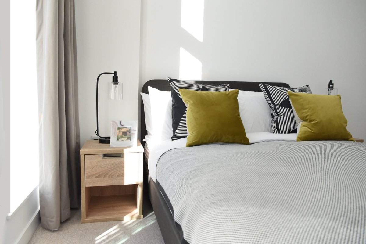 AllegroLivingUK's tweet photo. Love where you live. Choose from one of our studio, 1, 2 or 3 bedroom apartments with beautiful modern interiors and floor to ceiling windows. Call +44 (0) 121 752 6708 to arrange a viewing 🌆 https://t.co/iaJFLvUUNQ https://t.co/pewfa2fBYA