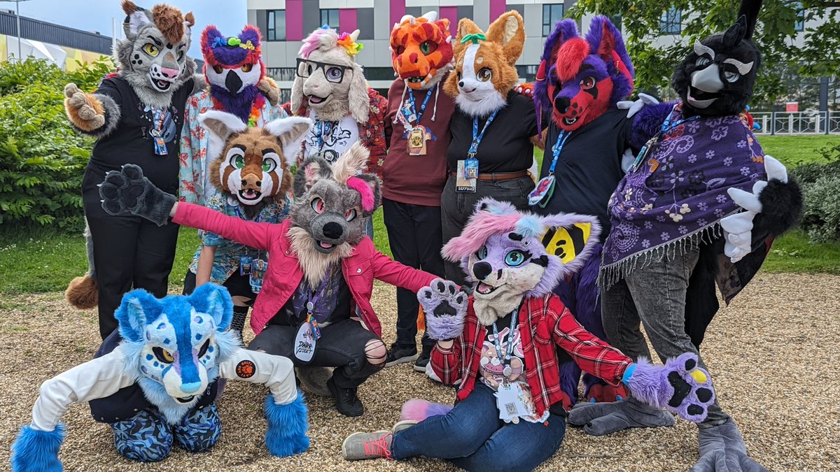 Nyxia_Creations's tweet photo. PINNED POST:
——
Welcome to Nyxia Creations!! 

I’m Astra! Full time fursuit maker, artist, and author.

——

⭐️Main website:⭐️
https://t.co/7GtLfCgV30

⭐️Artwork:⭐️
https://t.co/CoFP4AKQfm

⭐️Online store:⭐️
https://t.co/Bb7ucYWTGc…

⭐️Link tree:⭐️
https://t.co/4dCQTMoQ8T https://t.co/ElZRnjL7ka