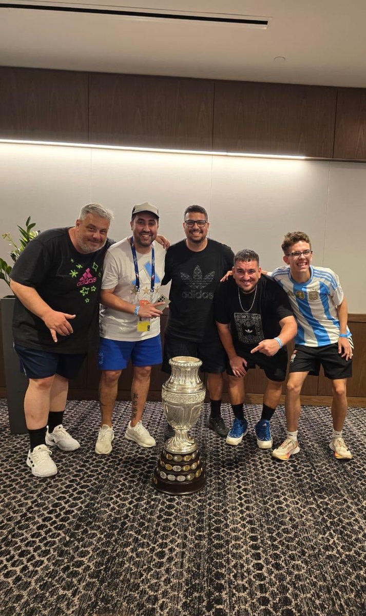 Ale Hermanutz tweet media