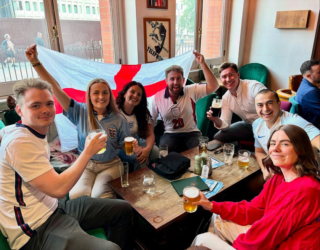 So about last night...

Boys you did us proud. Here's to 4 incredible weeks united as a nation (and the odd beer shower or two) ⚽️

Big thanks to all that joined us and of course our incredible teams🍻

#PubGoals #EURO2024 #LondonPubs
