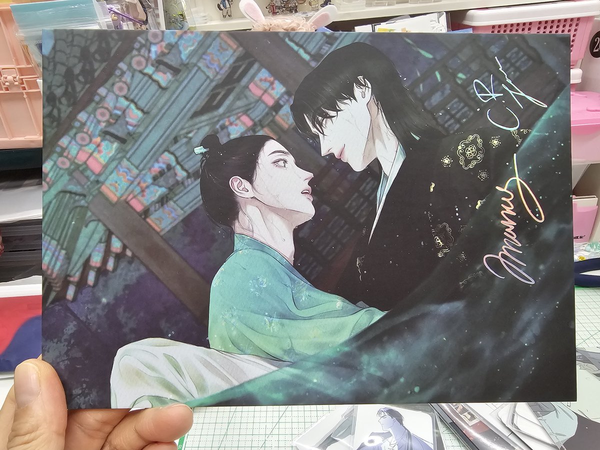 포스터 색지 재신이포스터랑 색지로 바꾸실분🙋‍♀️