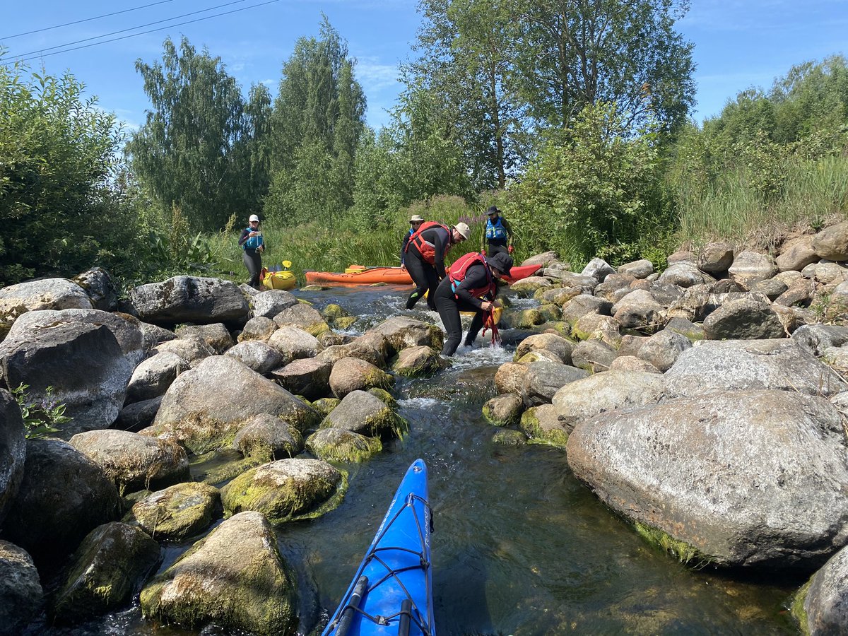 Salāti ar kartupeļiem jeb Rēzeknes upes ēdiekarte.