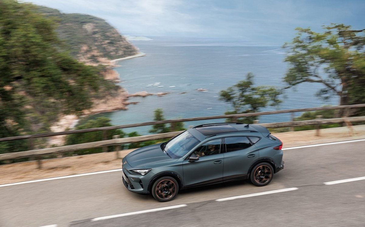 CE Editorial (@ce_editorial) on Twitter photo CUPRA FORMENTOR 2024 REVIEW: COOL CROSSOVER REMAINS STYLISH BUT IS THE BRAND'S NOVELTY VALUE WEARING OFF?
driving.co.uk/car-reviews/fi…
(by <a href="/MttRbnsn/">Matt Robinson</a> for <a href="/ST_Driving/">Sunday Times Driving</a>) CUPRA FORMENTOR 2024 REVIEW: COOL CROSSOVER REMAINS STYLISH BUT IS THE BRAND'S NOVELTY VALUE WEARING OFF?
driving.co.uk/car-reviews/fi…
(by <a href="/MttRbnsn/">Matt Robinson</a> for <a href="/ST_Driving/">Sunday Times Driving</a>)