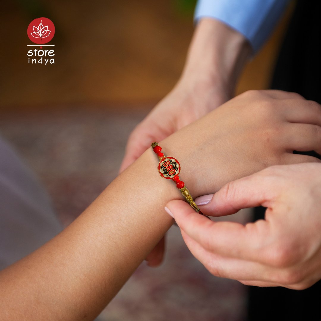 StoreIndya's tweet photo. A bond like no other deserves a Rakhi like no other! 
This Rakhi, make your brother feel extra special with our trendy and unique Bro Rakhi! From traditional designs to modern styles, we have something for every sibling duo!
Shop our exclusive Rakhi collection now🛍️
#storeindya https://t.co/DSU1SpigQZ