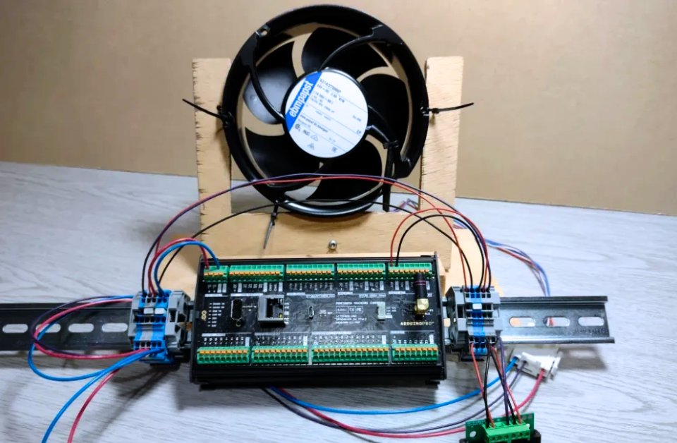 WeAreRSGroup's tweet image. This @RSDesignSpark project features the @arduino Portenta Machine Control, following this step-by-step guide, discover how to use this Arduino board to control industrial appliances using remote sensors and MQTT. 🤩 

➡️ weare.rs/3VFSmg8 ⬅️ 

#RSDesignSpark #Arduino