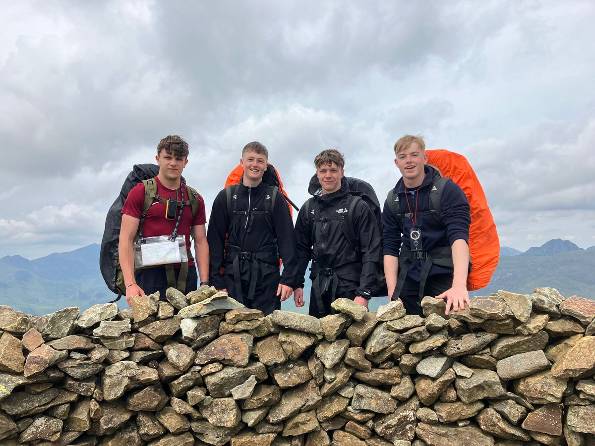 The boys have done well this morning. Made it to the top of Moel Siabod <a href="/kingdownschool/">Kingdown School</a> <a href="/KingdownSci/">KingdownScience</a>