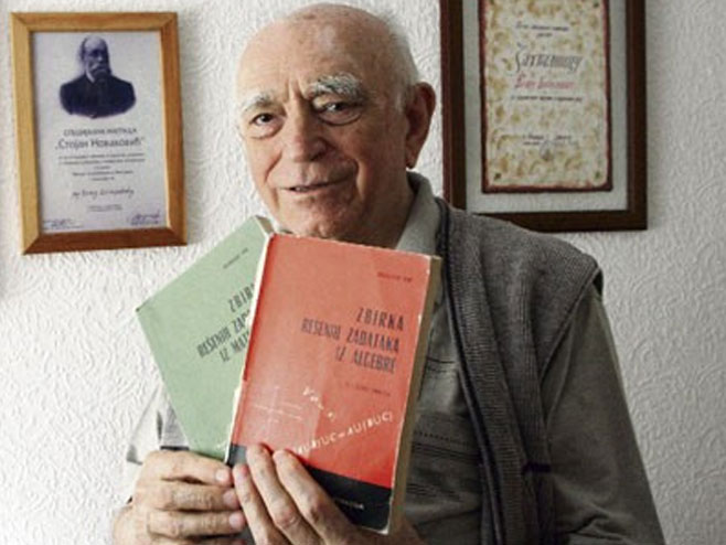 todDM53izjASpRe's tweet photo. VENEOVE NOĆNE MORE 📝♾🧮 + % - 
15. VII 2015. umro je matematičar Vene Bogoslavov, autor "Veneovih zbirki" matematičkih zadataka koje se koriste gotovo 40 god u nastavi u srednjim školama širom Srbije.
Radio je kao profesor u petoj beogradskoj gimanziji punih 35 god do penzije. https://t.co/pdSFe7xgOS