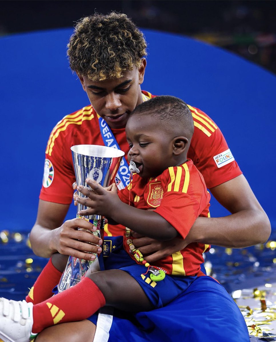 Africa won the 🏆 🙌🏻 
#EURO2024. 
Congrats #Spain 👏🏻