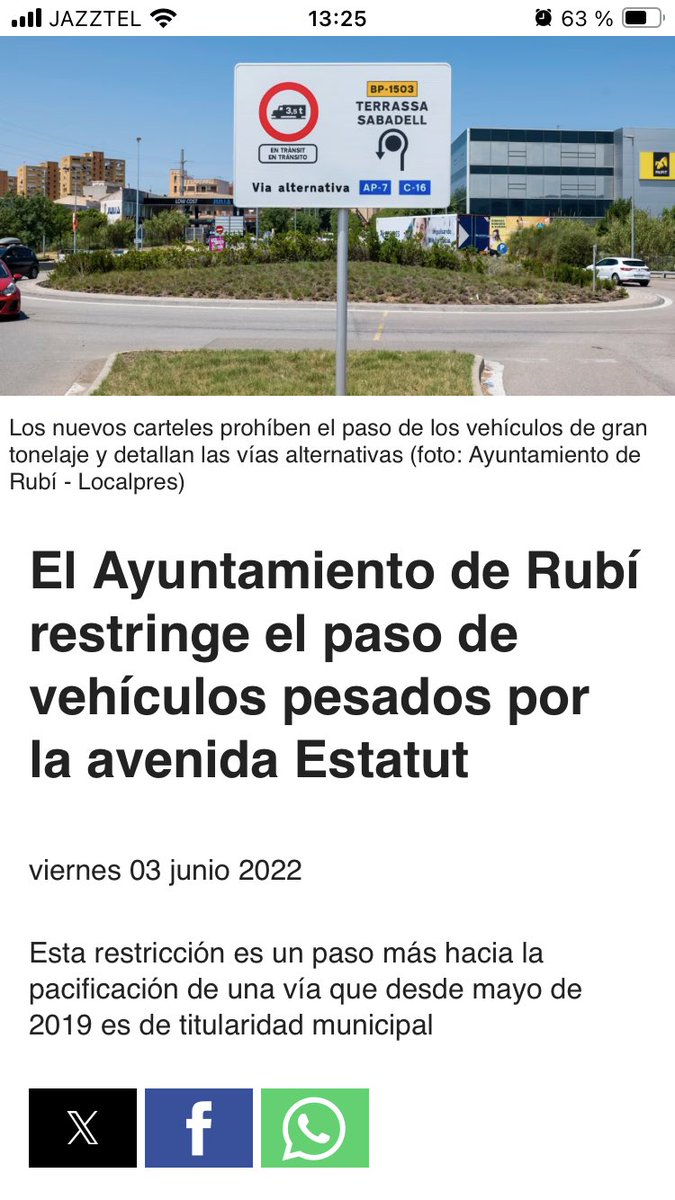 JamairalJess's tweet photo. #rubicity #policialocal #rubiciutat

⚠️⚠️ Para un sentido, para otro…
Todo está permitido por @AjRubi en 
#avdalestatutrubí. ⭕️🚛

Vergonzoso, PROHIBIDO DESDE HACE 2 años.

👉 https://t.co/6XZgMiZ0FY https://t.co/WLmfq9NE4D