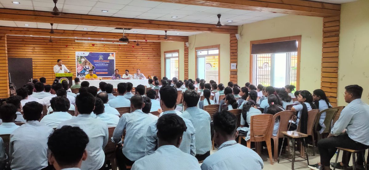 Skill_India_OD's tweet photo. #WorldYouthSkillsDay celebrated at #SkillIndiaCentre (SIC) Sambalpur, Angul, Bhadrak, Dhenkanal, Deogarh and Bhubaneswar. 
@MSDESkillIndia @NSDCIndia https://t.co/Ez1v9arX6T