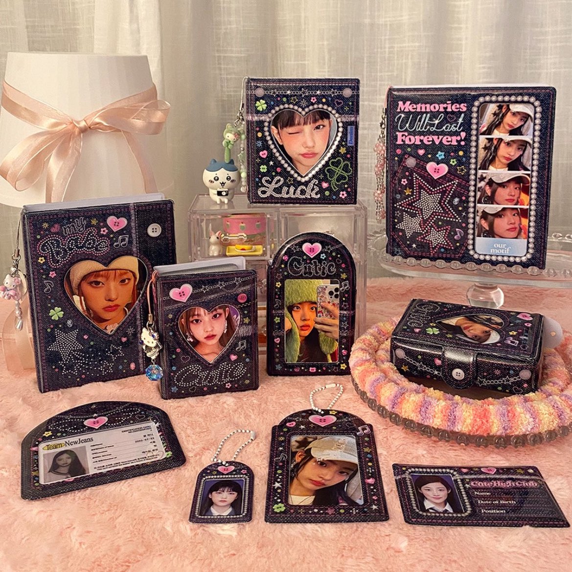 🌸 GIVEAWAY ALERT 🌸

- 1 lucky winner will get sealed sonny angel h family series
- 1 lucky winner will get one of our motif collect book
- syratanya follow akun ini
- like &amp; rt tweet ini

Hi guys, udah sedikit inactive lumayan lama karena suatu dan lain hal, i would like to