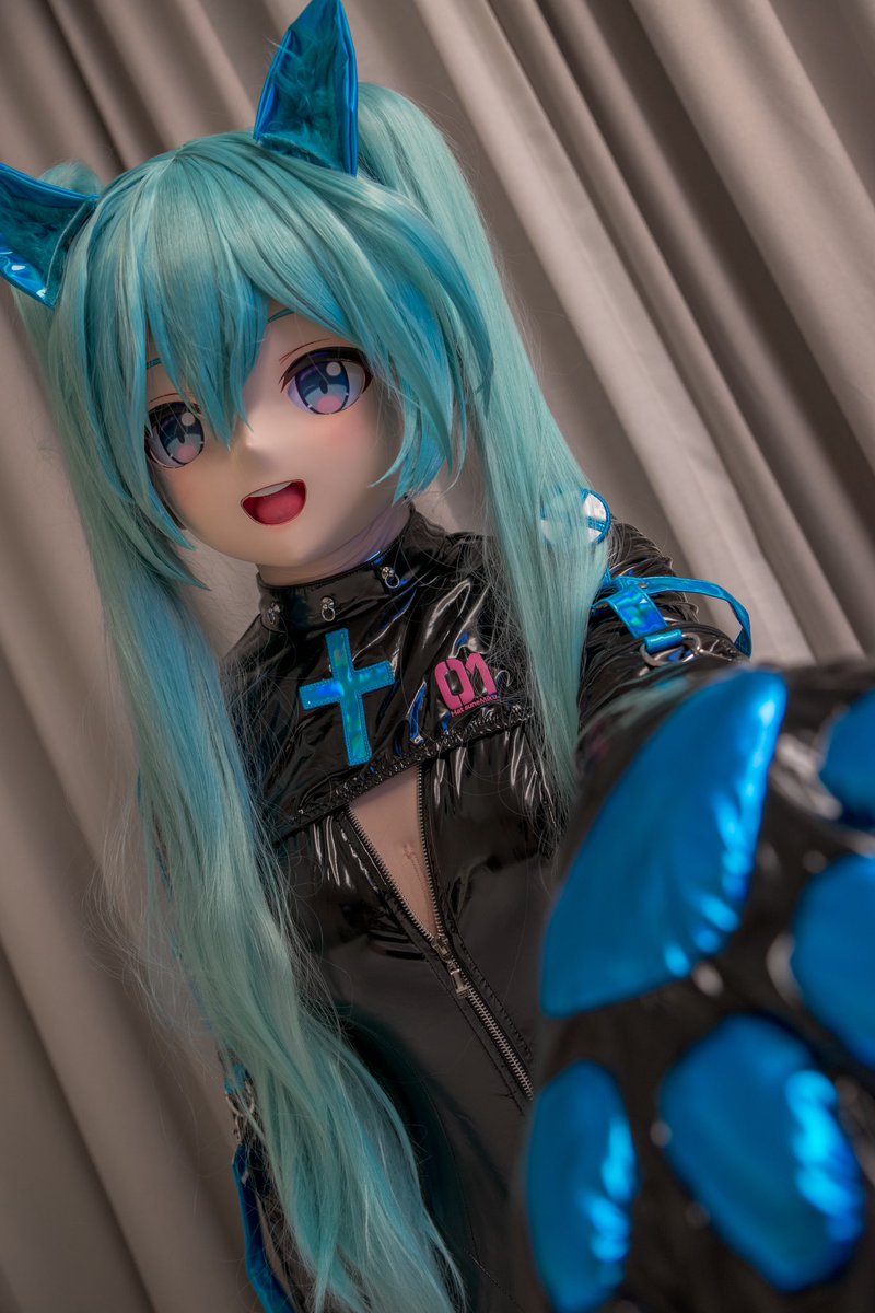 rua！
是猫猫！

可爱喵葱在线求投喂（x）😊
📹：<a href="/PISCORPS_L/">Jackal</a>