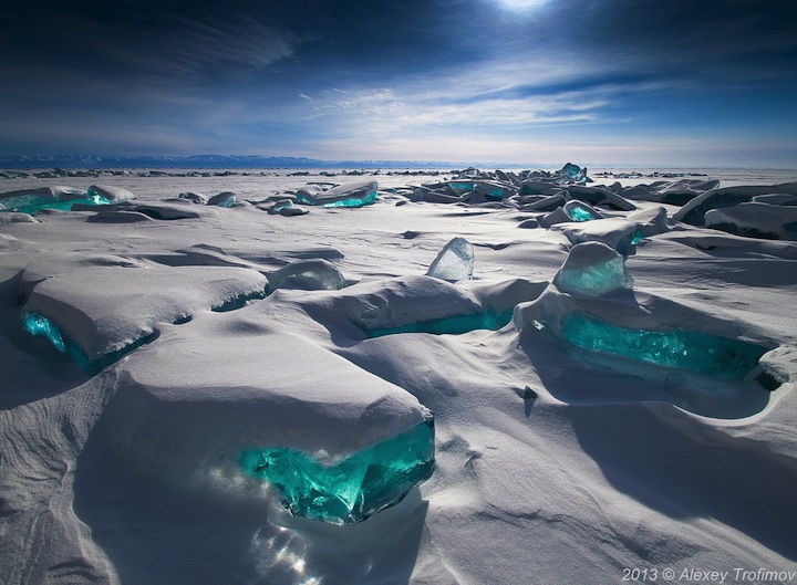 A photographic worthy natural phenomenon occurs every year on Lake Baikal. Masses of broken ice look like shards, transparent and shining in a turquoise color, caused by the slow and unequal pressure in the main body of the packed ice.

[📹 Alexey Trofimov]