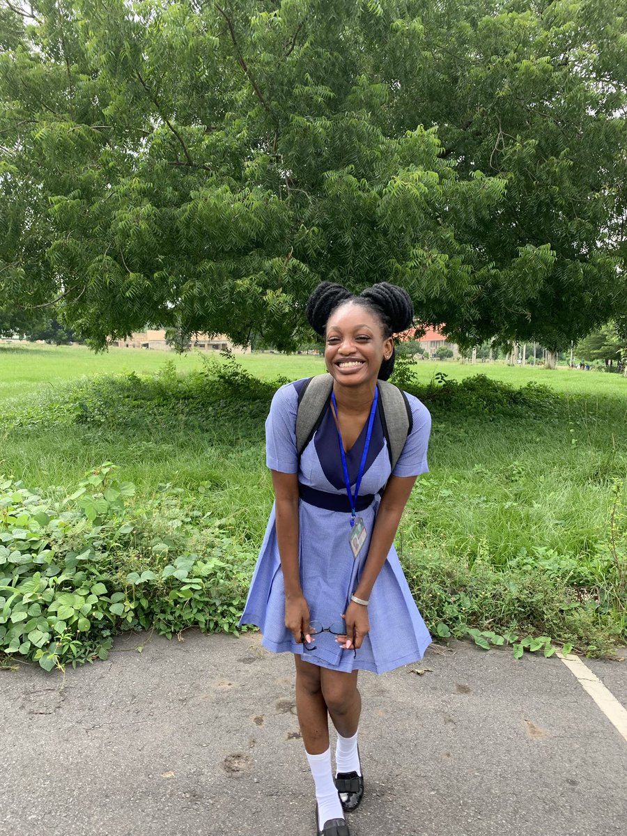 daraanjorin's tweet photo. Hello everyone, my name is Anjorin Oreoluwa.
I’m a student of Oladipo Alayande School of science, Oke Bola, Ibadan.
FYW day 1: Back to school
#weareleavingsoon
#finaldaysinfunaab
#littlemissgraduate https://t.co/MZTTjujoLy