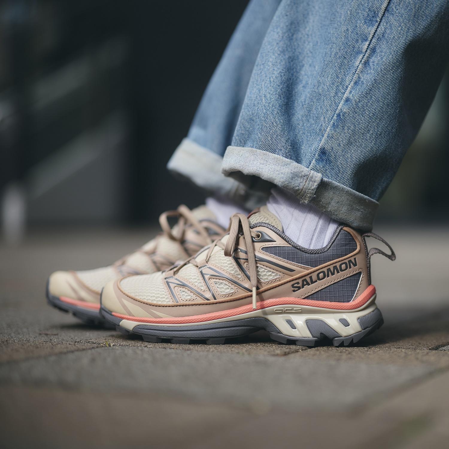 人気 ☆ SALOMON ☆ XT-6 EXPANSE SEASONAL NATURAL PLUM KITTEN Salomon XT-6 EXPANSE Natural / Cement / Plum Kitten | UJNG