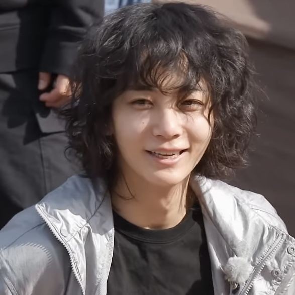 random jeonghan (@randomjeonghan) on Twitter photo 