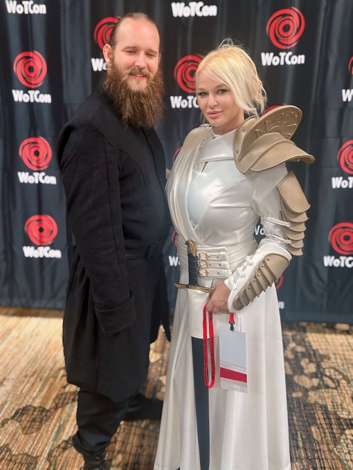 I regret shaving my beard before @WoTConOfficial. I didn&rsquo;t fit in at all. @taveren_tavern @Dinstaardude<a class="tags" target="_blank" title="On Twitter" href="/?out=eyJ0eXAiOiJKV1QiLCJhbGciOiJIUzUxMiJ9.eyJpYXQiOjE3MjEzNjExODgsImlzcyI6InR3cG9ybnN0YXJzLmNvbSIsIm5iZiI6MTcyMTM2MTE4OCwiZXhwIjoxNzUyODk3MTg4LCJyZWRpcmVjdF91cmwiOiJodHRwczovL3R3aXR0ZXIuY29tL1dvVENvbk9mZmljaWFsIn0.L3JwXmLqCDfnZXfljtz7ULs6nxOv0cKgYhfd6fVN08P25j3MfieWlcXvdGkm__FcyUj9BlkxI9TG2e6UxQqXWQ">@WoTConOfficial</a><a href="/tag/twitteroftime"class="tags"><span>#twitteroftime</span></a>