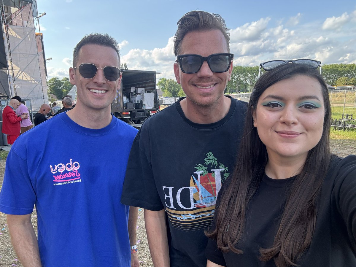 𝑳𝒐𝒗𝒆 𝑶𝒏 𝑭𝒊𝒓𝒆 🩵 tweet media