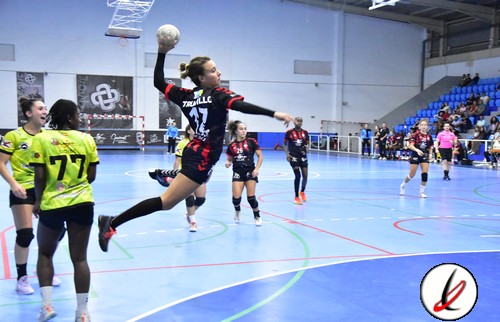 🤾‍♀️ #Balonmano 

Gema Trujillo sella su continuidad en el CICAR Lanzarote Ciudad de Arrecife 

☑️ Fue la máxima goleadora del equipo
☑️ Será su quinta temporada en el club 
☑️ Séptima renovación en el <a href="/BMSanJoseObrero/">C.D.Balonmano San Jose Obrero</a> 

Consulta la noticia en el enlace⬇️

lanzarotedeportiva.com/index.php/balo…