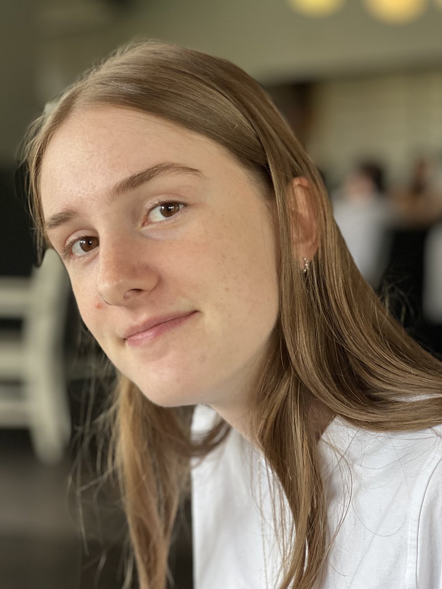 🔬Featuring this week: 
Nicole Manneh: Our Summer Intern!
"I am an undergraduate psychology student at Queen's University. I am particularly interested in learning more about clinical trials and thrilled to learn and work with such an amazing and inspirational team."