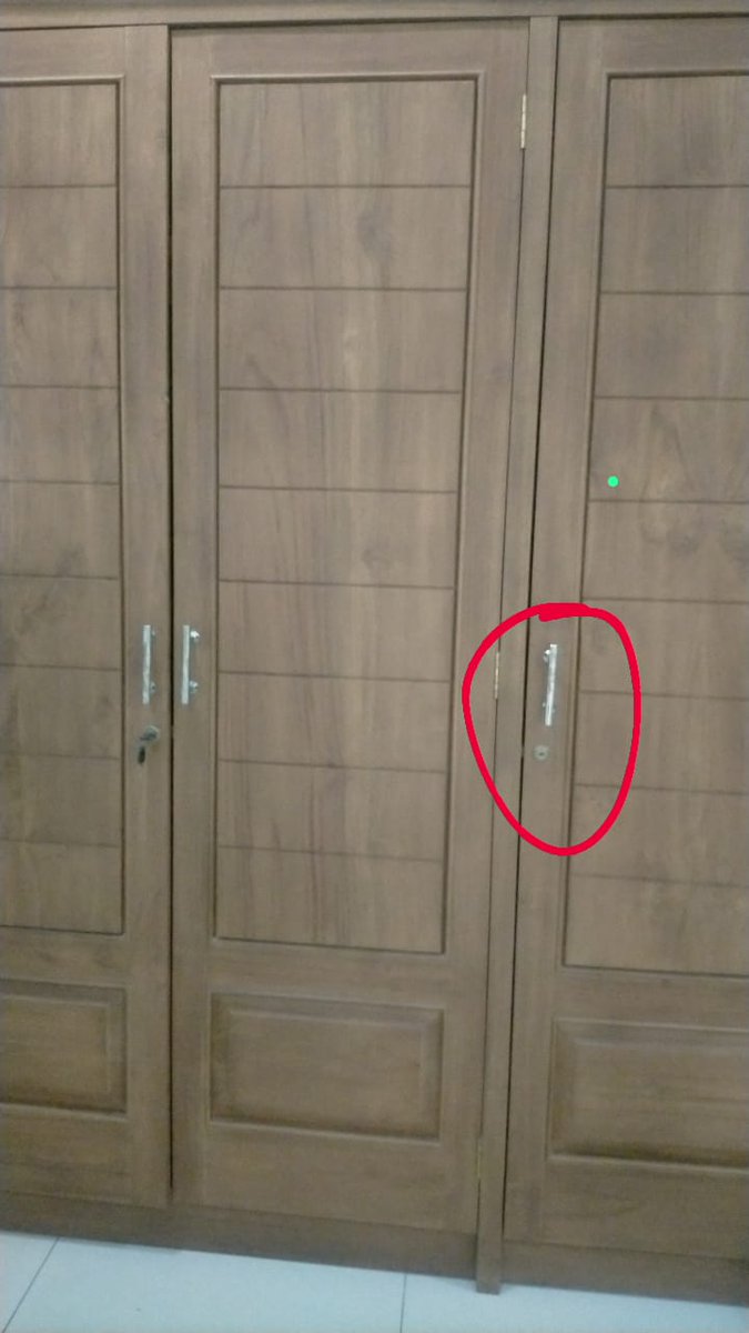 owlry15's tweet photo. Misteri kunci ilang:" agak laen memang https://t.co/uzTvBzK5Jp