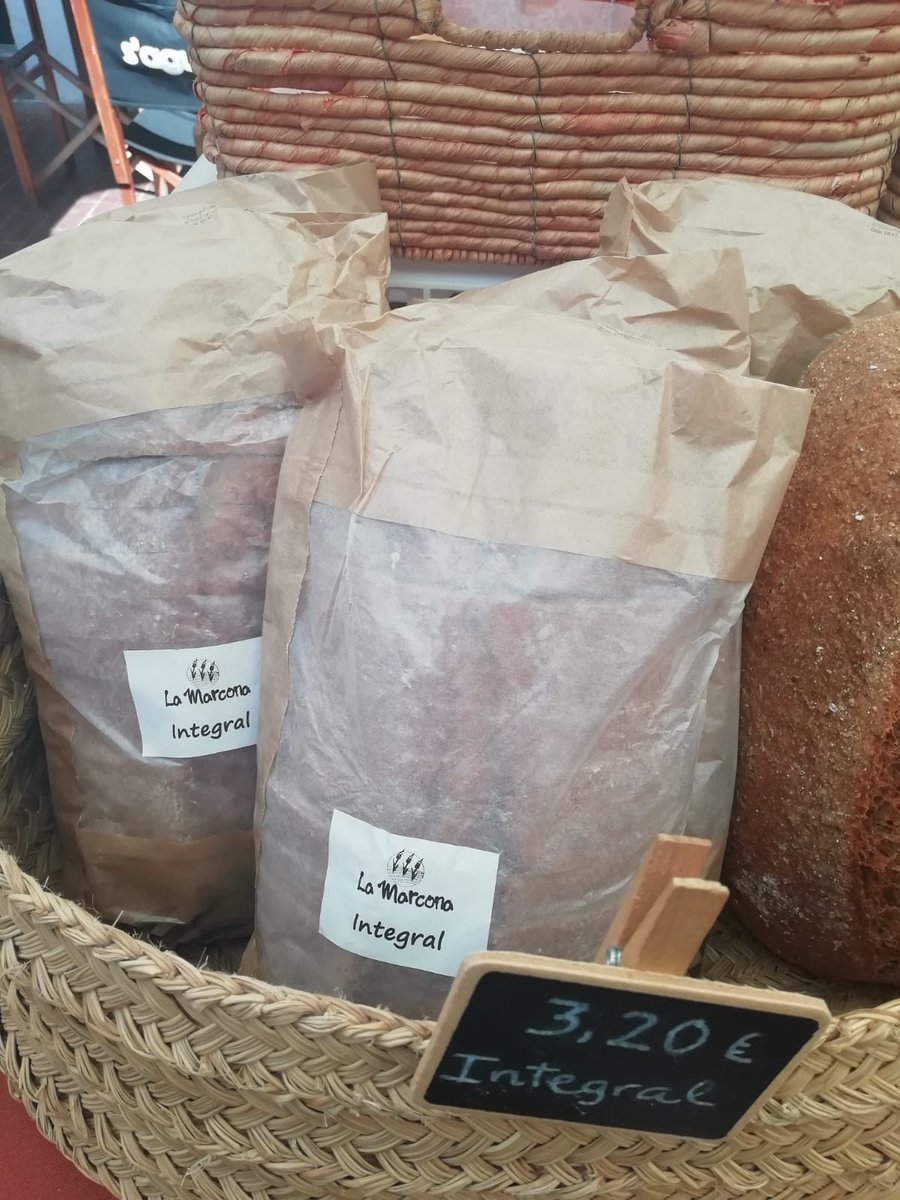 CBPAE's tweet photo. La Marcona 🫓🥖🍕

Productor i elaborador exclusiu de productes ecològics. Pa, panets, masses de pizza i farines. Venda directa el dissabte al mercat agrari de Ciutadella i distribueix a diferents tendes.

➡️https://t.co/RghzKiqcUZ

#SomUnProductorEco
#AlimentsEcodeBalears https://t.co/O9v63tdWD5