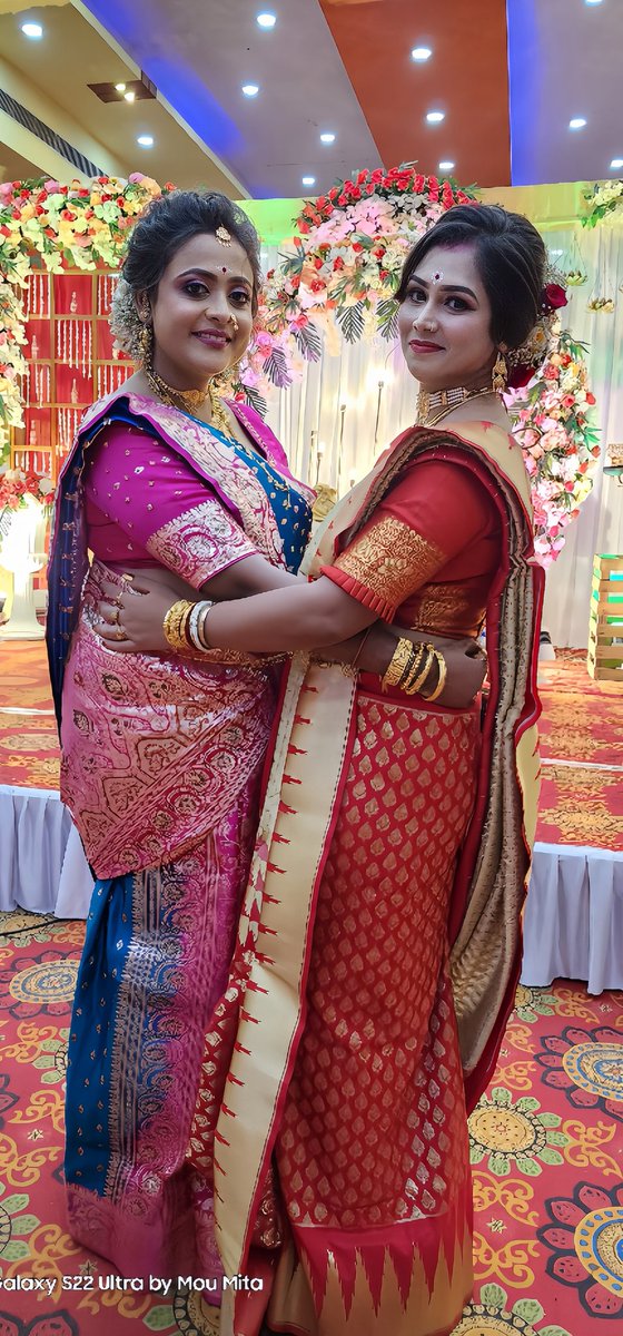 moam007's tweet photo. The essence of sisterhood is beautifully manifested in #devrani_jethani relationship...❤️❤️ https://t.co/cMFcmu8PO5