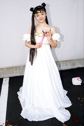 princessusako's tweet photo. レガシー2024お疲れ様でした
色々な方にセラムン愛をお褒めいただきありがたかったです
常日頃から何事も「続けていくこと」が大事だなと思って活動してます
コス歴も遂に四半世紀に突入しまだまだ追及が止められない推しと出会えた人生に感謝🎉
お初と今の私、現在過去未来も楽しいはブレてない😉 https://t.co/7ItZ8sBBUR