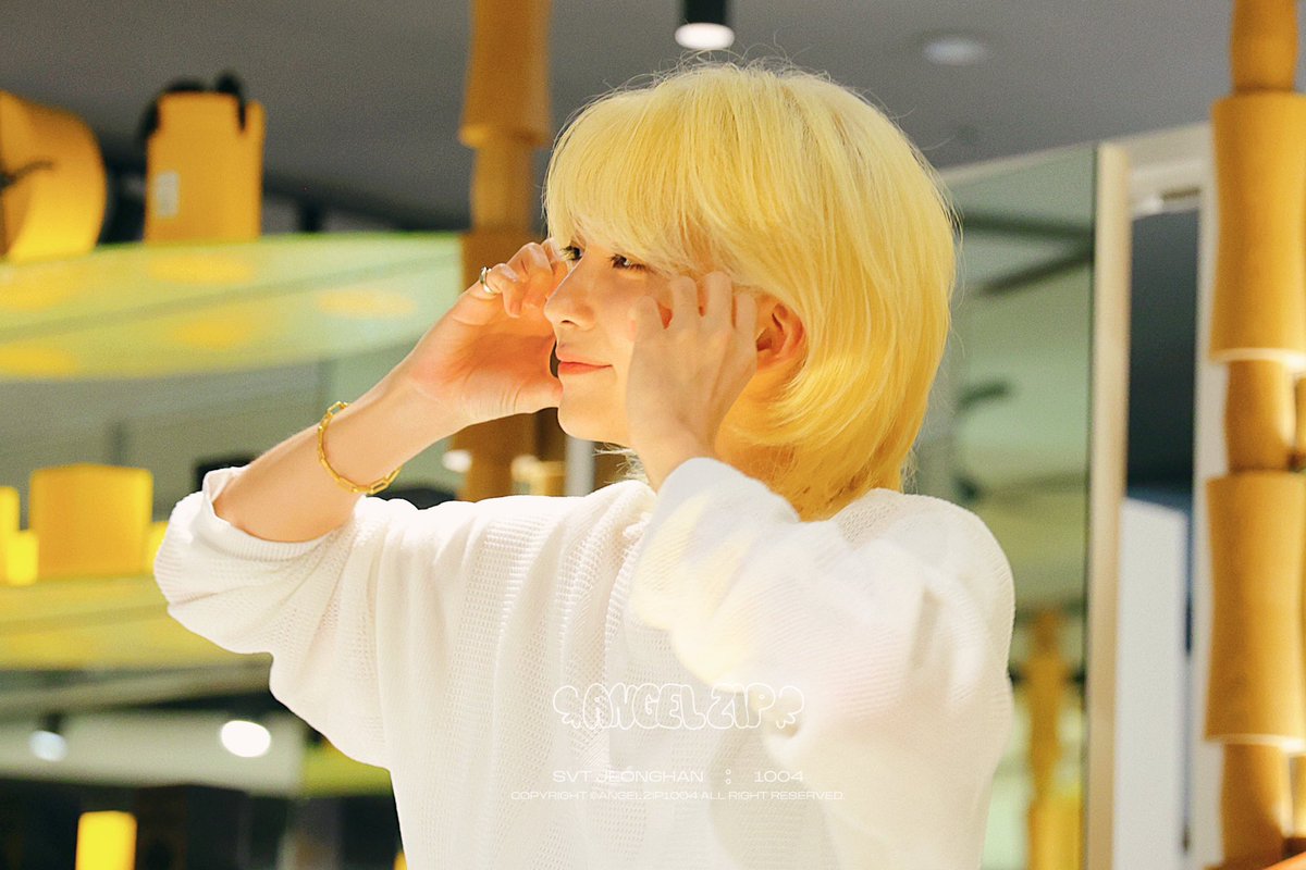 angelzip1004's tweet photo. 어뜩해 너무기여버  #정한 #ジョンハン #JEONGHAN #세븐틴 https://t.co/wzho3VjJuX
