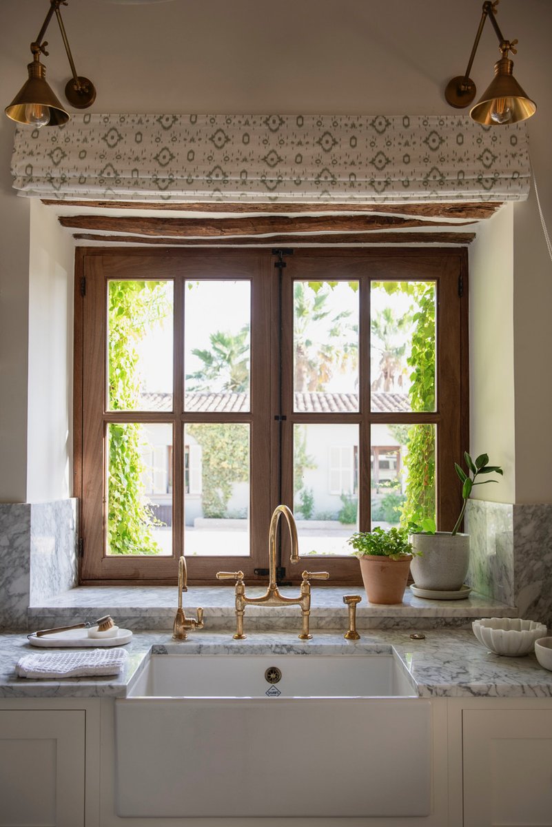 deVOLKitchens's tweet photo. A beautiful deVOL kitchen on the island of Mallorca in Spain.

Thank you Freer Living for the stunning pictures.

#MediterraneanKitchen https://t.co/1vh4KBw9NF