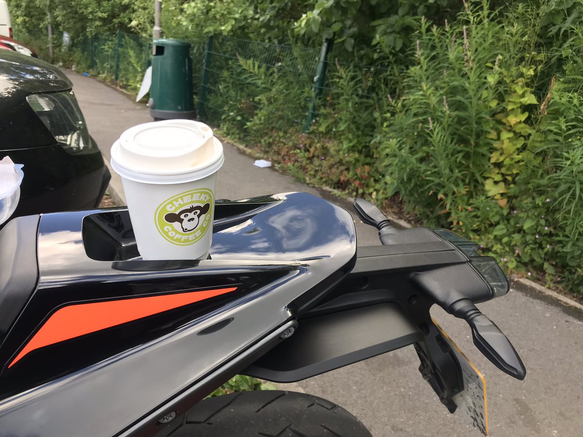 pickeringmalc's tweet photo. @SimonHbikes I know,right. 😆😆 https://t.co/zS7VKIAe7G
