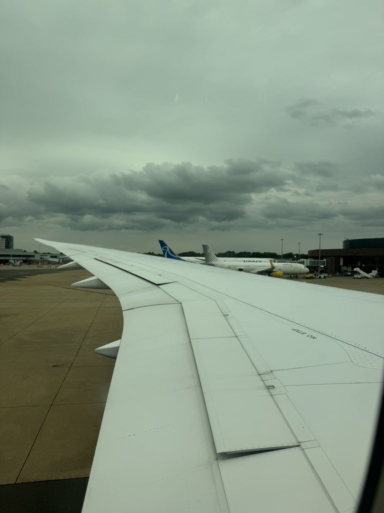 P7 Copyrighted tweet media