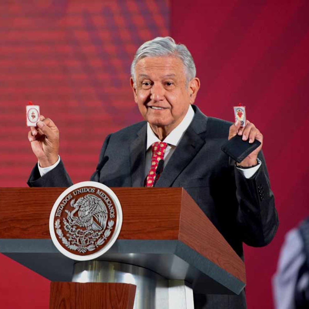 ResistenciaCMx's tweet photo. Del 0 al 10, en el tema del Manejo de la PANDEMIA de #COVID ¿Cómo calificas el desempeño del Presidente @lopezobrador_? https://t.co/tyaVzjnjHS