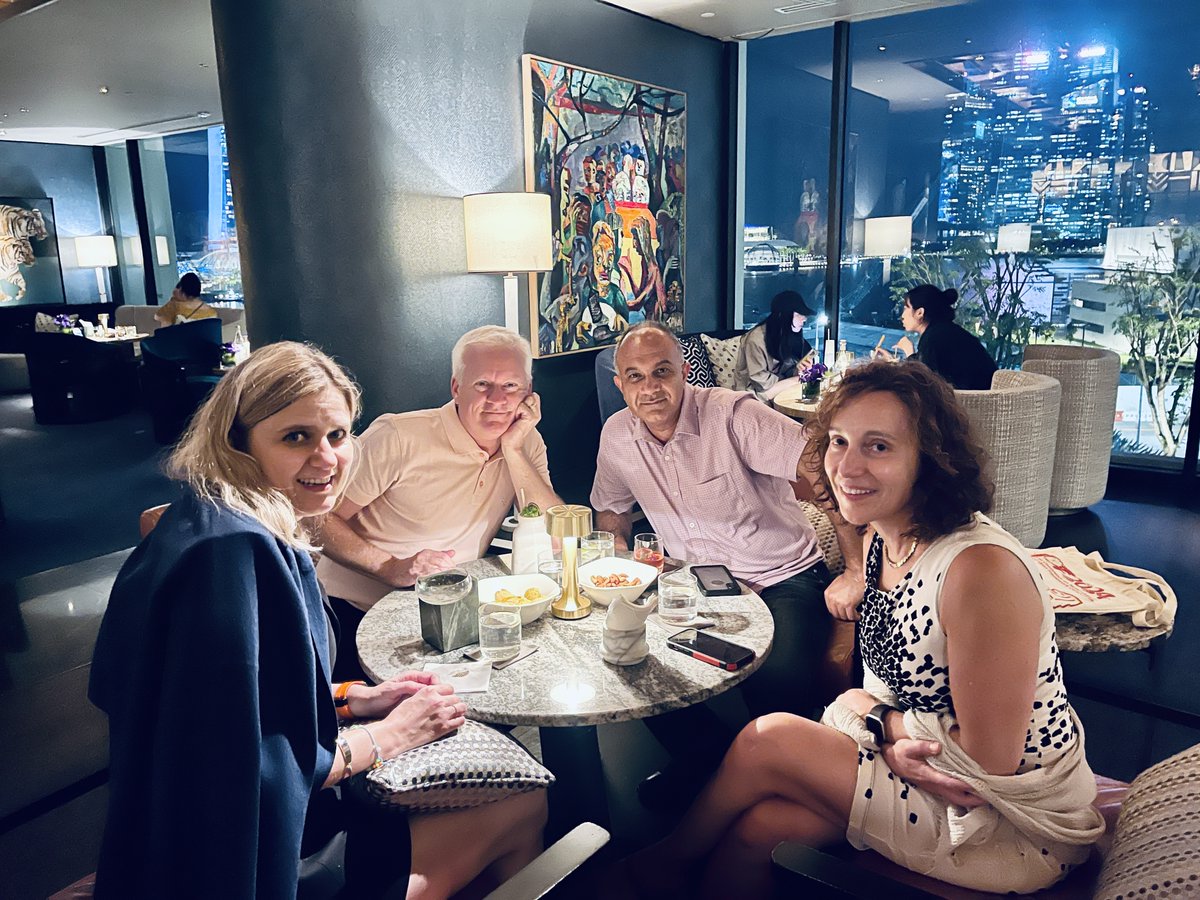 Perfect start of #mof2024 with 😍 <a href="/JPdaCheerleader/">Jihye Park</a> , @DincaGroupMIT, @OmarFarha5 , @gagliardi8 , Chris, <a href="/RunOfThePhill/">Milner Group at Cornell University</a> <a href="/thexiaolab/">Dianne Xiao</a> <a href="/Eddaoudi_FMD3/">Prof. Eddaoudi_FMD3</a> <a href="/FurukawaG_Kyoto/">Shuhei Furukawa Group</a> <a href="/Timur_Islamoglu/">Timur Islamoglu</a>... Thank you for the perfect dinner, company, and chemistry ⚗️... looking forward to the next day.😊