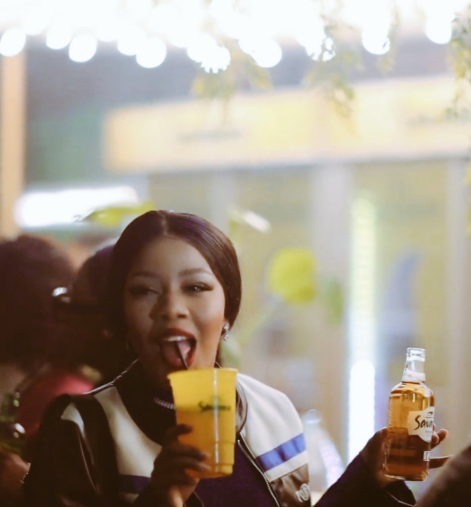 JIdaIKO's tweet photo. Liema partnership with one of the biggest drinks brand in South Africa Savanna Cider, should be appreciated more 🙌✍️ https://t.co/IPdZ2LU1Uv