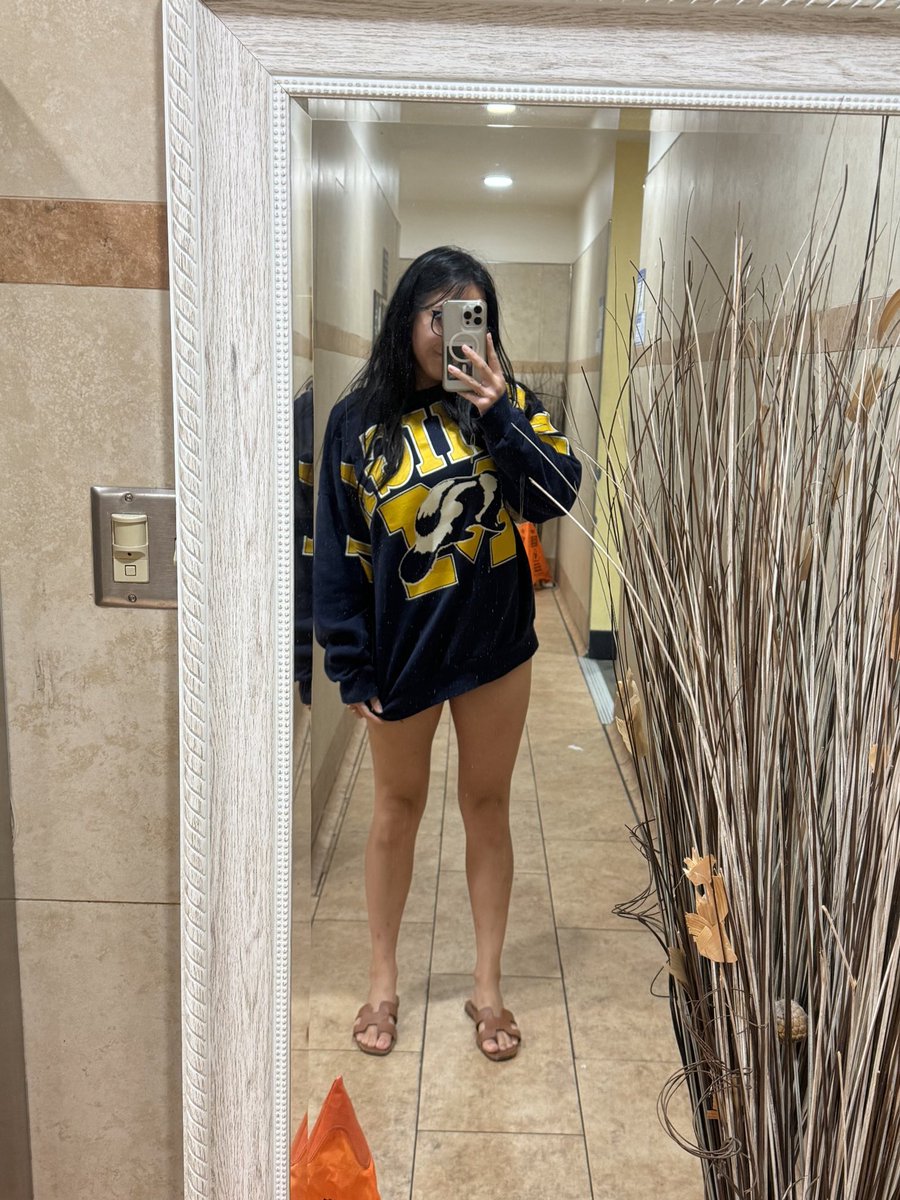 Guys 😂 I swear I had pants on @ Walmart