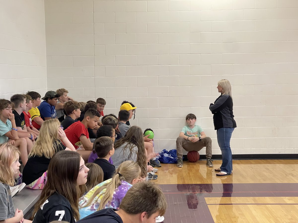 We r thrilled 2 share that Phallin T, CBHL, was a part of the Cops Care Youth Camp! The SRO Unit's camp welcomed youth ages 9-13. 💥

It was a great opportunity 4 the kids to grow, have fun, have positive interactions w law enforcement &amp; know the safe places they can turn 2!