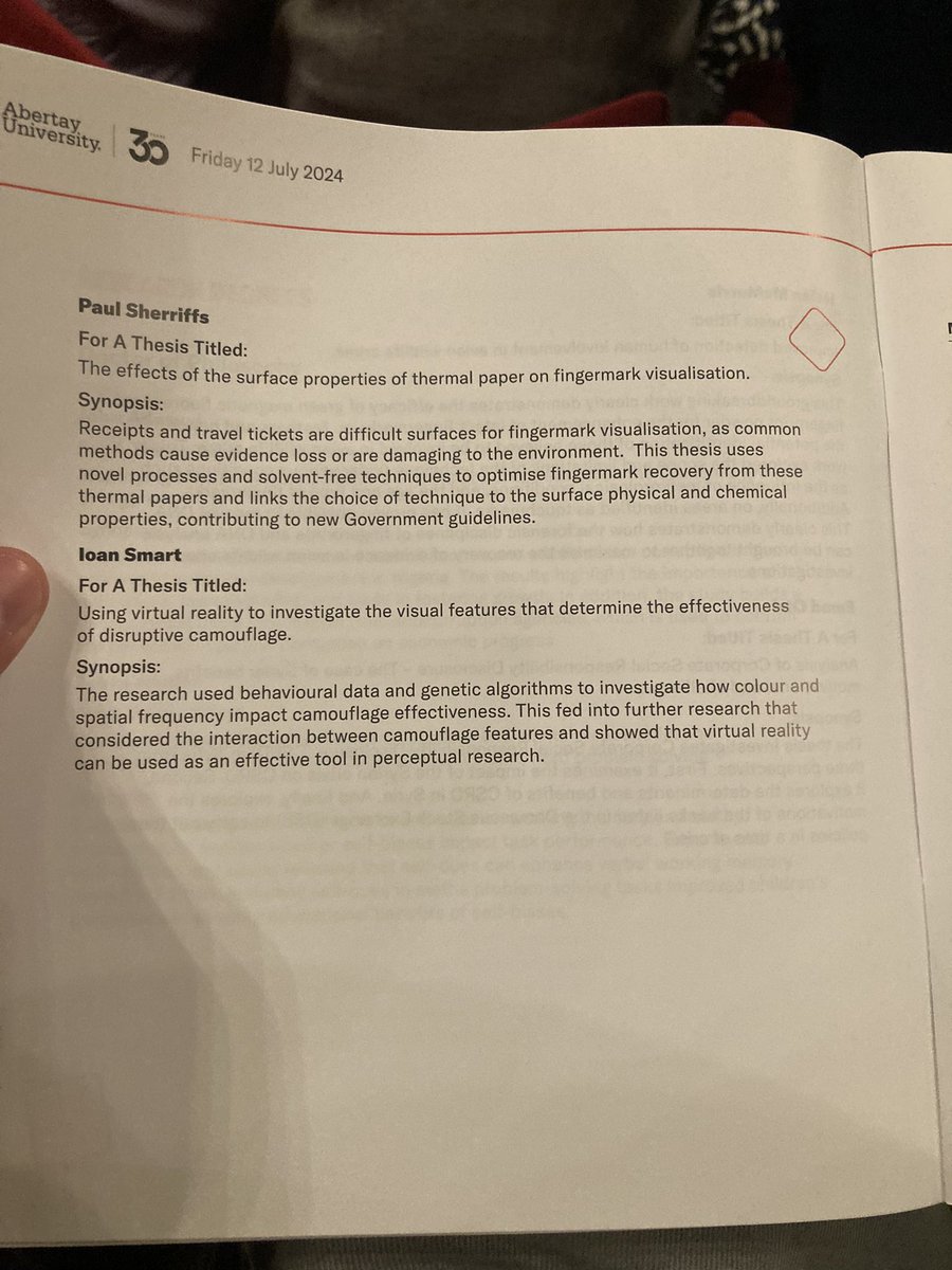 BenjaminCSmart's tweet photo. So pleased for my brother @Ioan_Smart graduating w/ his PhD @AbertayUni 🏴󠁧󠁢󠁳󠁣󠁴󠁿: building a VR toolkit for assessing effectiveness of camouflage &amp; perceptual dynamics in simulated spaces. Excited to see where he goes with this and how it enhances ecological validity of camo research. https://t.co/J28vb0XfNx