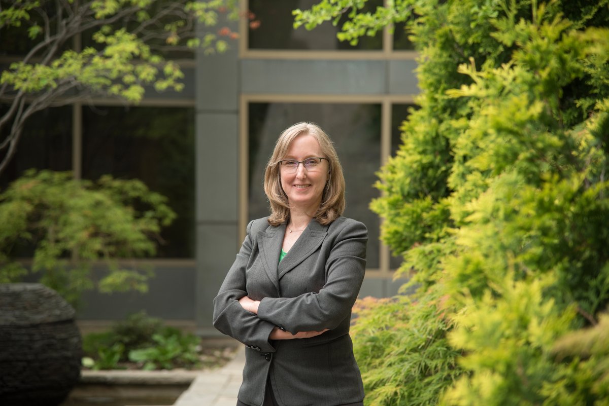 We are proud to share that <a href="/dr_kjms/">Kathleen Surry</a> has begun her two-year term as the new president of <a href="/MedphysCA/">COMP</a>.

Dr. Surry is keen to continue the important work of promoting equity and access to exceptional cancer care across the country.

Read more: lhsc.on.ca/news/lhsc-clin…