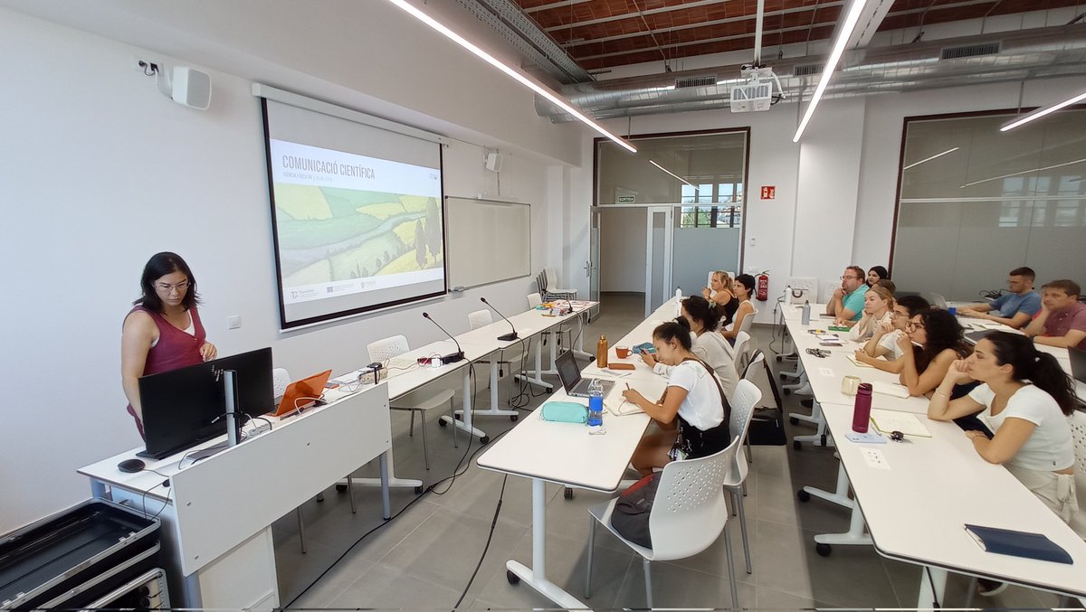 BETA_TechCentre's tweet photo. ➡️ Moltes gràcies per la visita, @mandarinanewton!

👥 Hem pogut treballar una mica en com seguir millorant la #comunicació científica de la nostra feina entre tots i totes. 

Seguim! https://t.co/UZO6wnZWA9
