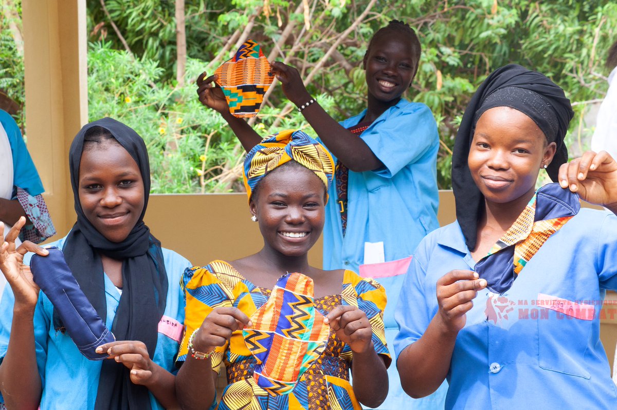 mandeng_raissa's tweet photo. From Cameroon 🇨🇲 the continent …
#PeriodFriendlyCameroon we did it!🙏🏾
[ THREAD ]
𝐇𝐎𝐖 𝐓𝐎 𝐅𝐈𝐆𝐇𝐓 𝐀𝐆𝐀𝐈𝐍𝐒𝐓 𝐓𝐇𝐄 𝐏𝐄𝐑𝐈𝐎𝐃 𝐏𝐎𝐕𝐄𝐑𝐓𝐘 ? 
Period Poverty refers to the lack of 👇🏾

#maserviettehygieniquemoncombat
#MHDay2024 #endperiodpoverty  #menstrualhygiene https://t.co/DvbfB9gvg9