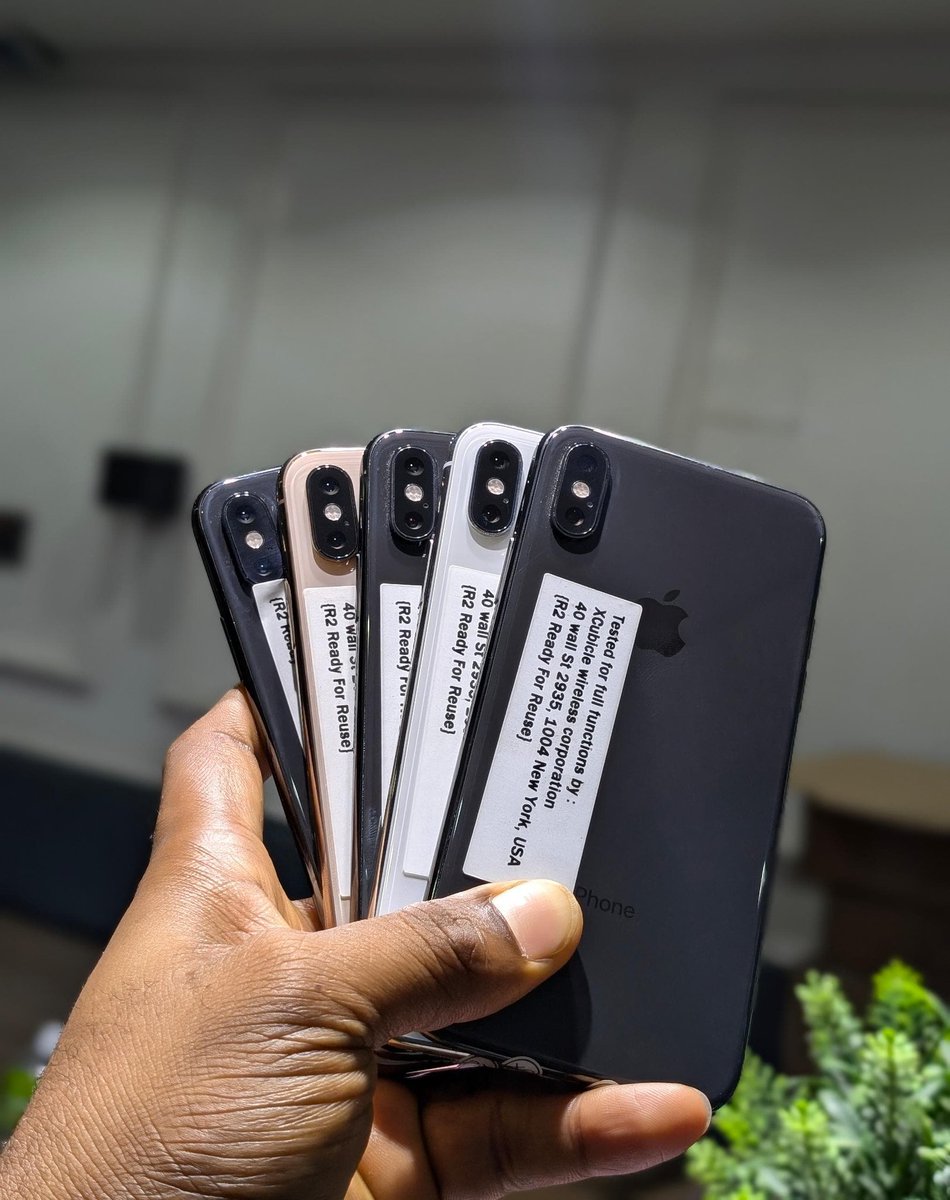 AFOmighty1's tweet photo. @BakareOmodara Hot 🔥 
iPhone XS 64GB FU × 30Pcs ₦275,000

Dm is open 📩 
WhatsApp: 08029738921 https://t.co/NkuACu5a2F