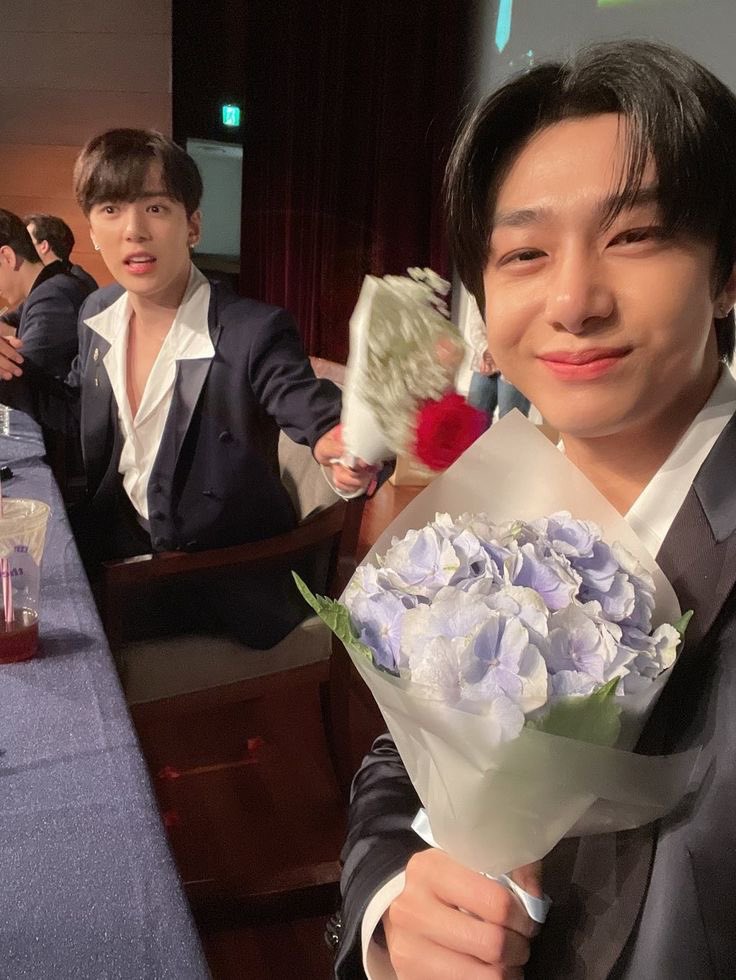 cxmonsta's tweet photo. newly wedded https://t.co/wteToXVMFK