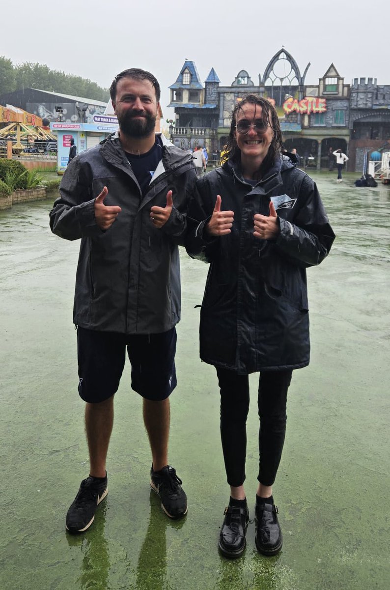 Miss B 🏳️🌈 tweet media