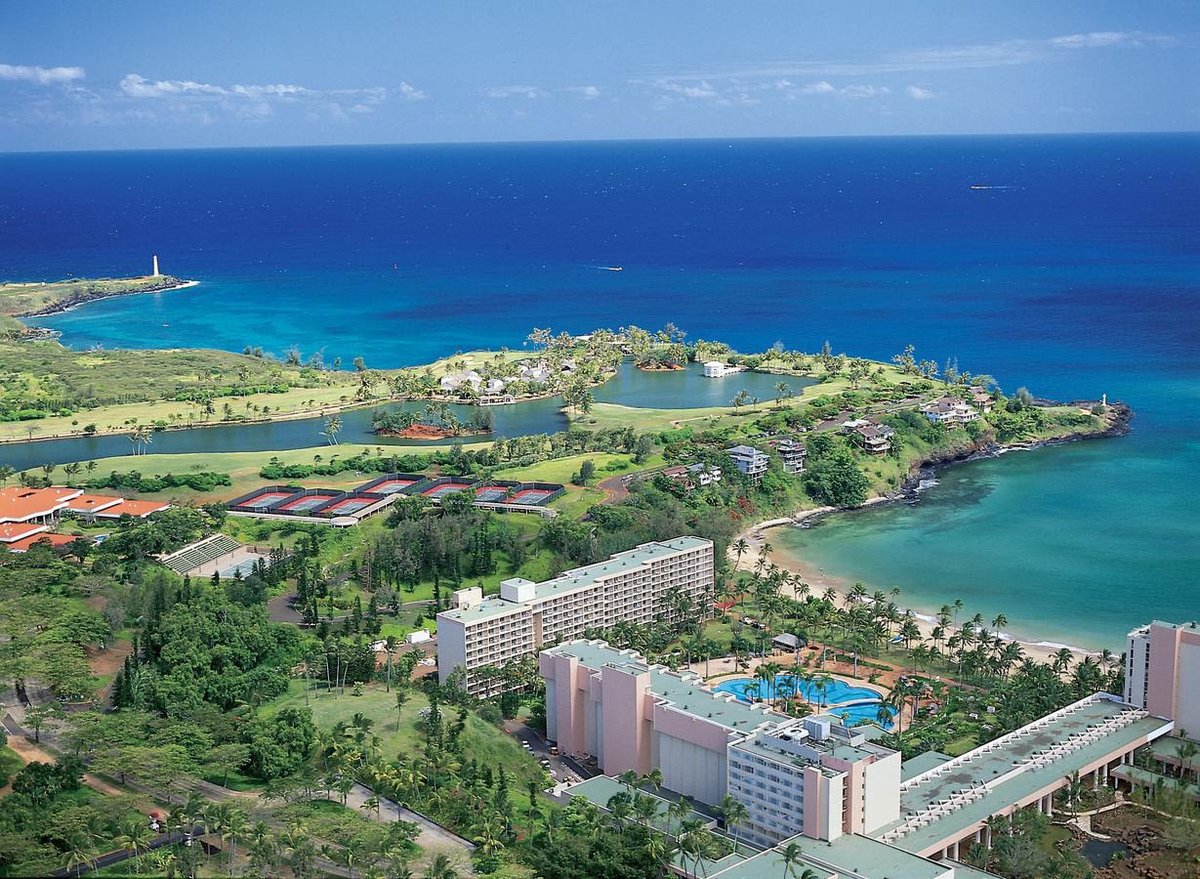 LocoMocoSec's tweet photo. #LocoMocoSec is THIS WEEK!! Super excited to see attendees and speakers begin to arrive on the island of Kaua'i! 🏝️ Looking forward to keynotes by Lukas Weichselbaum and Jason Chan + two days of single track talks by Security Engineers from @Meta, @Chime, @discord, @amazon, and more sharing how they 'built security in'! 🤙https://t.co/o5Ik4EoXnV @we1x @chanjbs